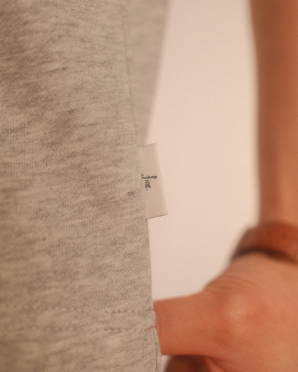 essentials boxy tee - grey