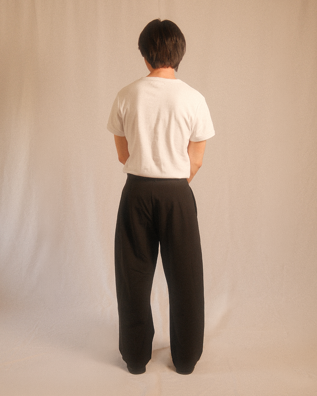 pleated trousers - wide