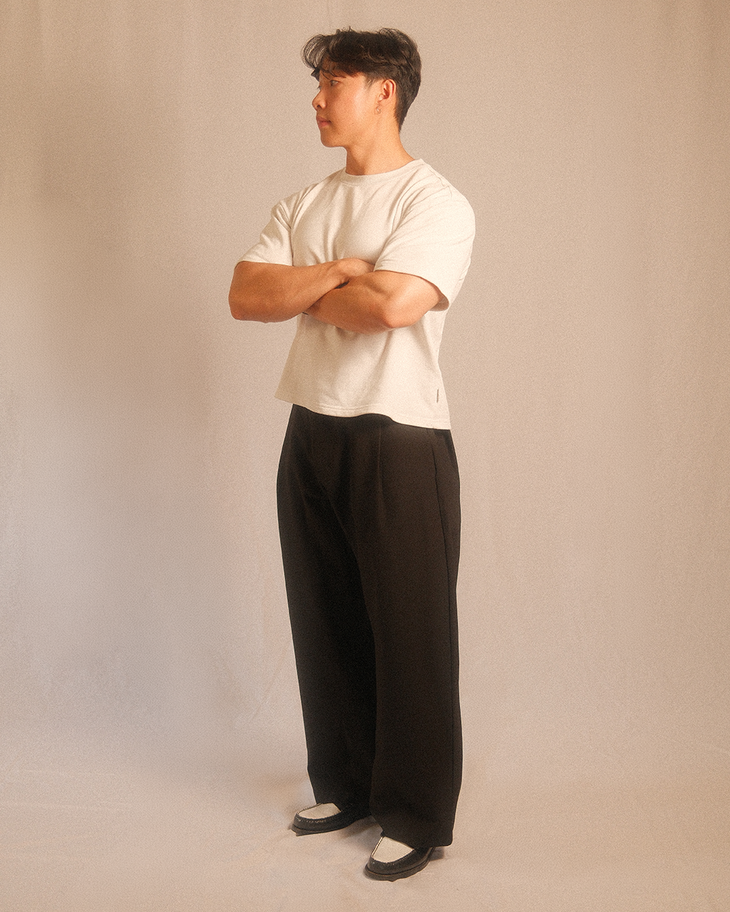 pleated trousers - wide