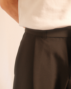 pleated trousers - wide